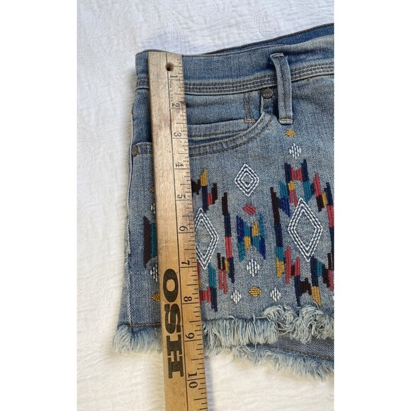 ROXY Juniors Size 9/29 Embroidered BOHO Southwest Print Jeans Shorts Frayed Hems - Picture 11 of 14